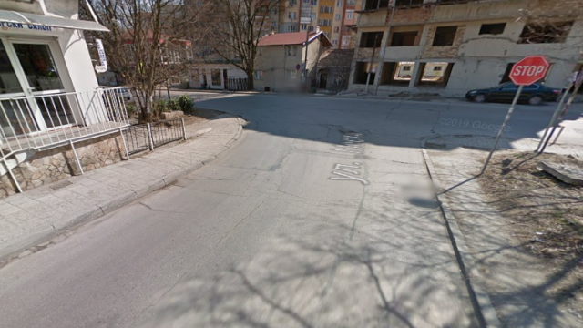 74-годишен мъж не спря на СТОП и предизвика катастрофа в Аспарухово